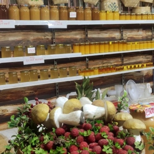 Сытная экскурсия по старейшему рынку Петербурга — с пирожками и чаепитием