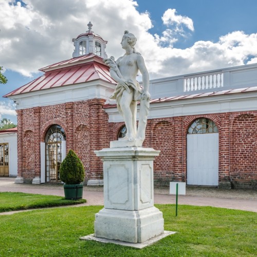 Яркое автопутешествие в Петергоф, Ораниенбаум и Кронштадт