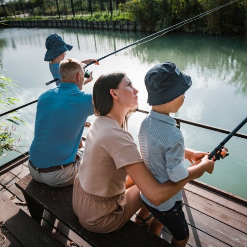 Семейные выходные на базе отдыха: индивидуальный тур с катанием на квадроциклах, баней и рыбалкой