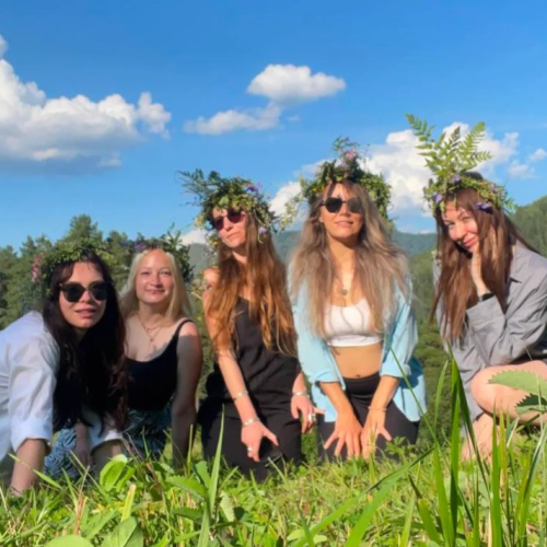 Возрождающая сила Алтая: ретрит-тур в женской компании