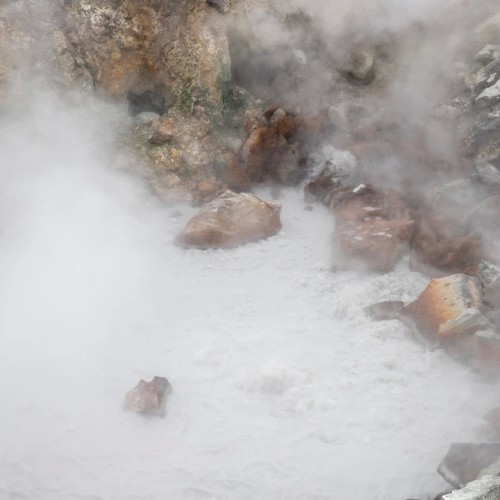 Большой поход с рюкзаками и палатками по Камчатке: вулканы, Тихий океан, термы и альпийские луга