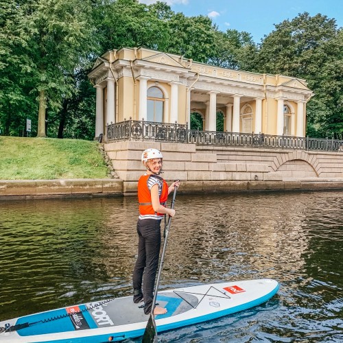 По каналам и Большой Неве на сапборде