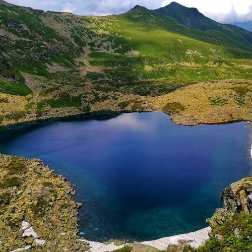 В горы — от суеты и забот: треккинг в Архызе без рюкзаков