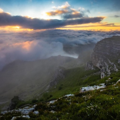 Приключения среди Кавказских гор: от плато Бермамыт до Чегемских водопадов