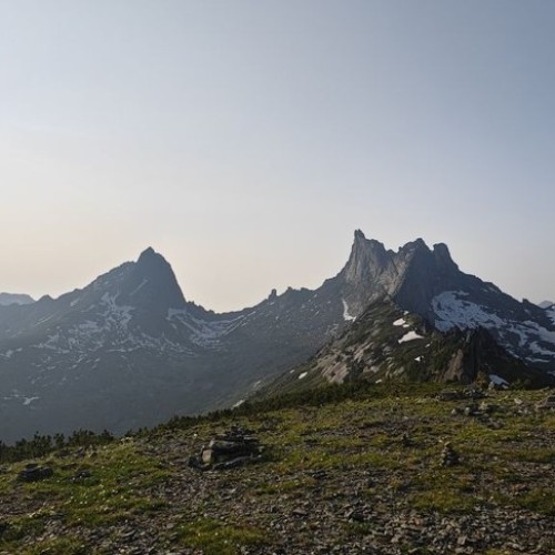 Таёжные водопады парка «Ергаки»: треккинг налегке с ночёвками в палатках