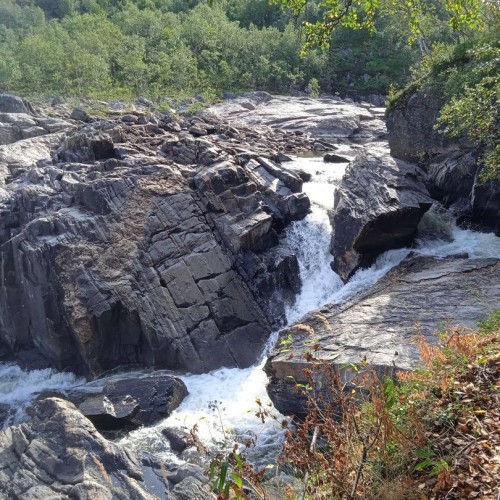 Зов Севера: Мурманск, Териберка, саамская деревня и прогулка по Баренцеву морю
