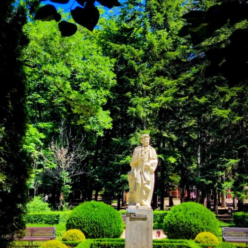 Туда, где горы и минеральная вода: Кисловодск, Пятигорск, Ессентуки и Домбай