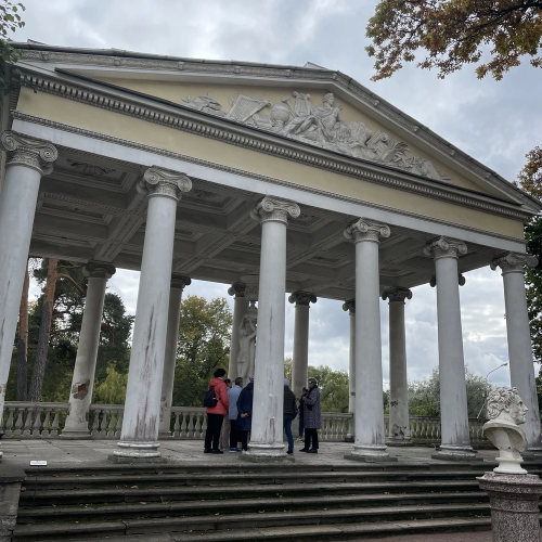 Из Петербурга в Царское Село и Павловск