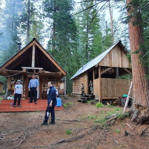 Богатство Байкала: рыбалка на реках и в диких местах на озере с катера