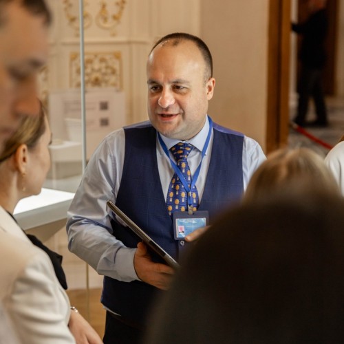 Фаберже in London: экскурсия по музею для детей и взрослых, изучающих английский язык