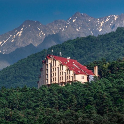 Таинство Ингушетии: треккинг налегке с восхождением на Столовую гору