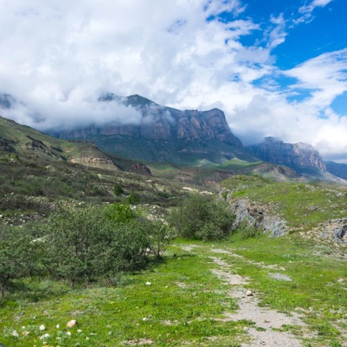 Северный Кавказ: главное на Домбае, в Карачаево-Черкесии и Кабардино-Балкарии