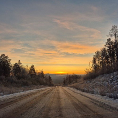Тур-перезагрузка на Ольхоне: Хужир, Хобой и Огой, волшебный лёд и байкальская уха