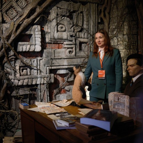 По инсталляции «Авторский стиль» в Петербурге — в мир учёных и творцов