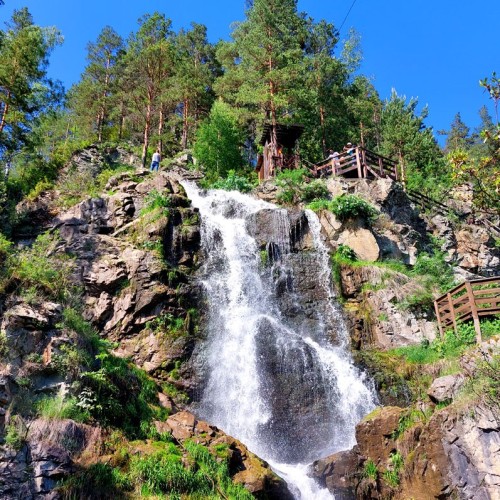 Насыщенный треккинг-тур по Алтаю с размещением на турбазах: более 25 локаций