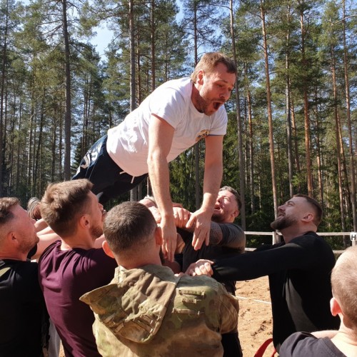 Мужской ретрит: перезагрузка в кругу единомышленников с практиками, тренировками и баней