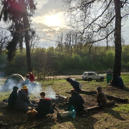 Первый раз с веслом в руках: лёгкий сплав по реке Воре (всё включено)