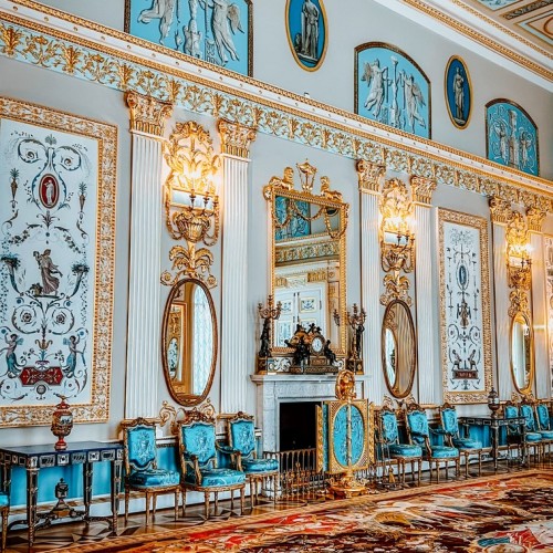 Екатерининский дворец в Пушкине (из Петербурга)