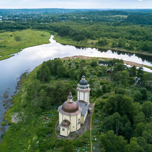 Из Петербурга по Деревянному кольцу Присвирья