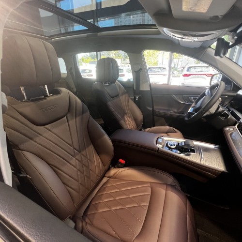 Путешествие на внедорожнике из Москвы в Петербург: только для вашей компании