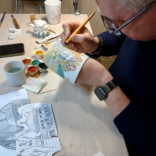 Мастер-класс по росписи фарфора: для вдохновлённых Петербургом