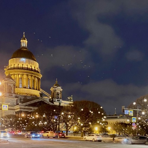 Между сфинксами: вечерняя экскурсия по Петербургу