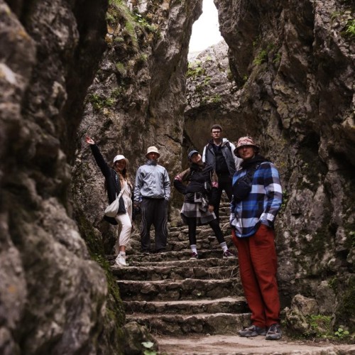 От Махачкалы до Дербента: молодёжный комфорт-тур со вкусом
