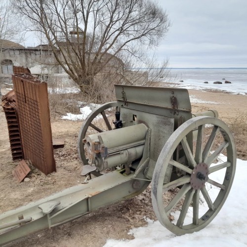 Кронштадт — война и мир