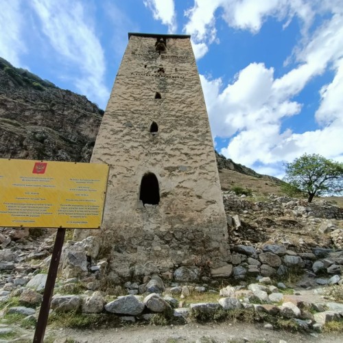 Язык Тролля и Верхняя Балкария в мини-группе из Пятигорска