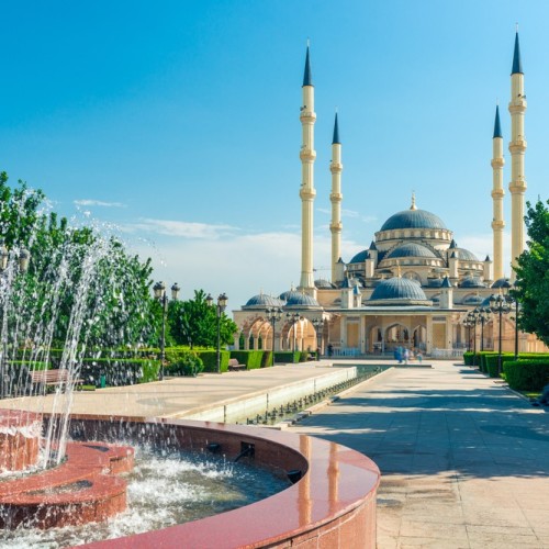 Индивидуальное автопутешествие к сокровищам Чечни: от мечетей до озера, водопадов и башен