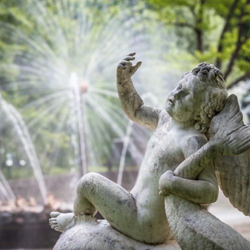 В Петергоф  — с комфортом и личным гидом