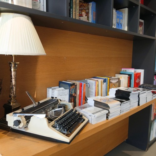 Прогулка по книжным магазинам Петербурга