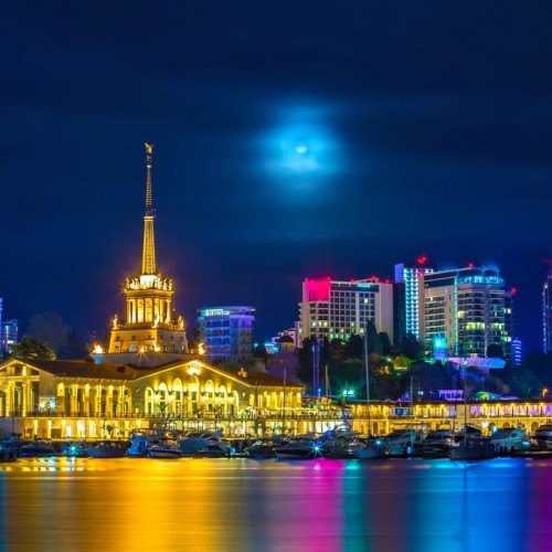 По ночному Сочи — на кабриолете