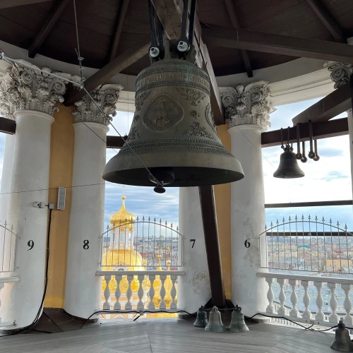 Центр наизнанку: всё и сразу в Петербурге!