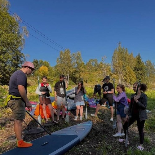 На сапбордах по реке Оредеж в мини-группе со съёмкой