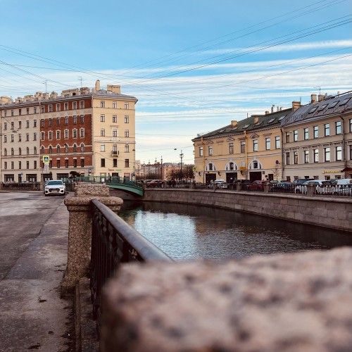 Путешествие в Коломну, или Петербург Гоголя и Достоевского