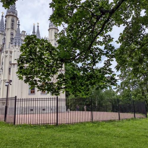 В Петергоф — на метеоре! Экскурсия с индивидуальным гидом