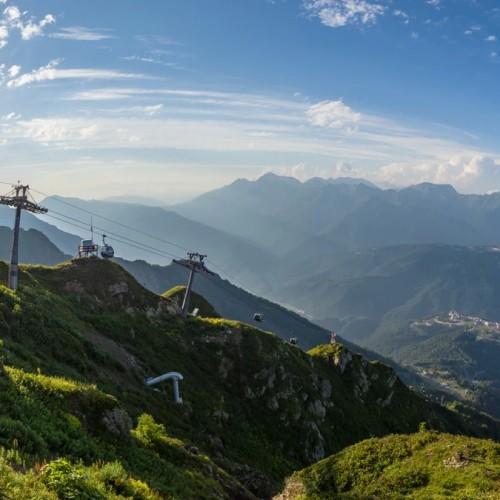 Трансформация в горах Сочи: практики с психологом, пикник, наблюдение за звёздами и фотосессия