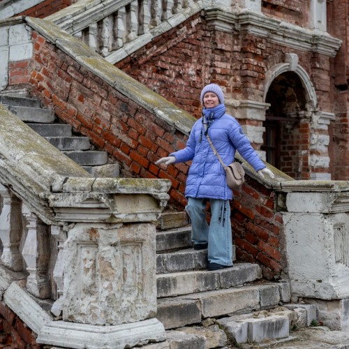 Фотопрогулка «П&П (полезное с приятным) по Крутицкому подворью Москвы»