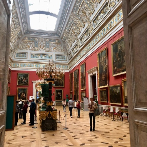 Эрмитаж по вашему сценарию