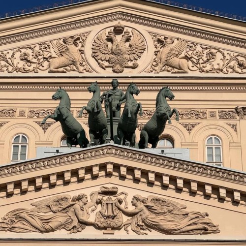 Экскурсия по историческому зданию Большого театра