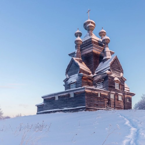 Из Петербурга по Деревянному кольцу Присвирья