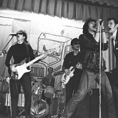 Петербург бунтарей: гопники, рокеры, классики