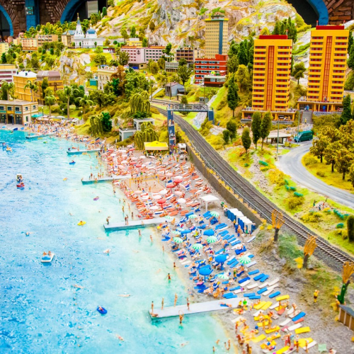 Вся Россия в миниатюре + метро Петербурга