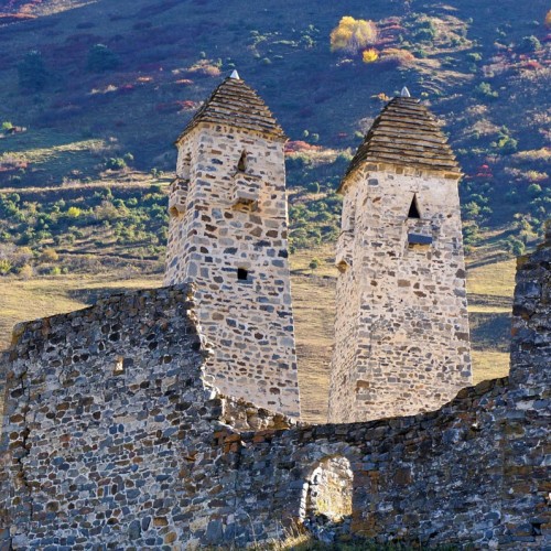 Треккинг налегке по Ингушетии: святилища, башенные комплексы и гора с герба Владикавказа