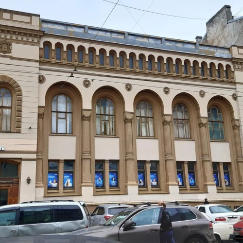 Аристократия Санкт-Петербурга: биографии, драмы, судьбы эмиграции