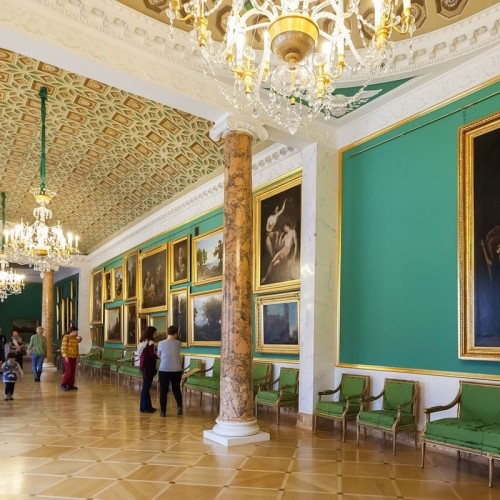 Санкт-Петербург: Строгановский дворец — билет + аудиоэкскурсия