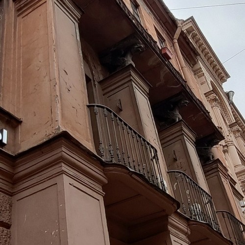 Парадный Литейный и его проходные дворы