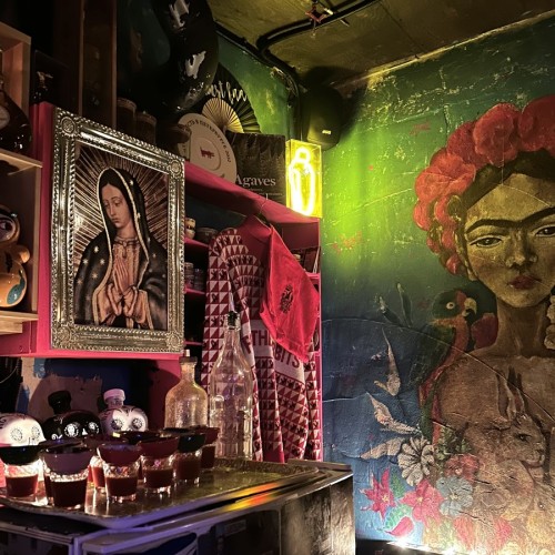 Подпольные бары и квест-игра «Казино» (18+)