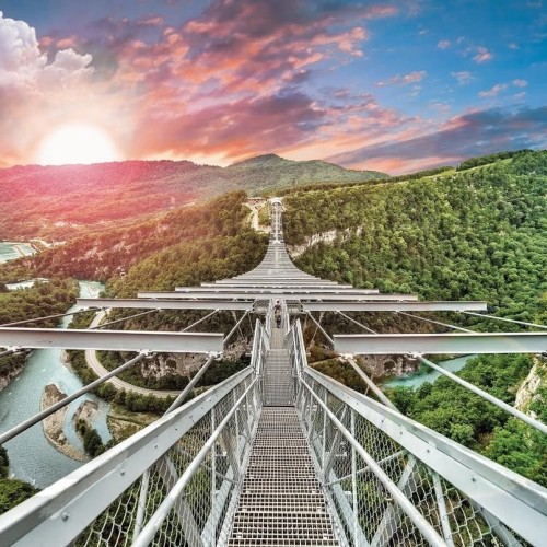 Skypark — парк приключений на высоте!